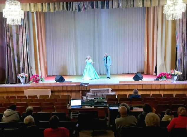 Артисты «Пензаконцерта» выступили в «Березовой роще»